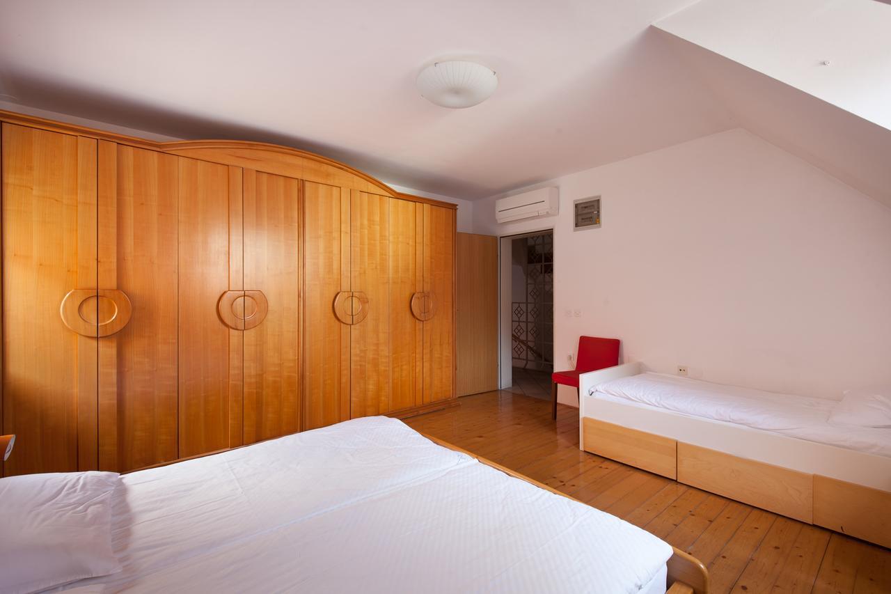 Spacious 2-Bedroom Apartment Zabjak With Ac Tour As Liubliana Exterior foto